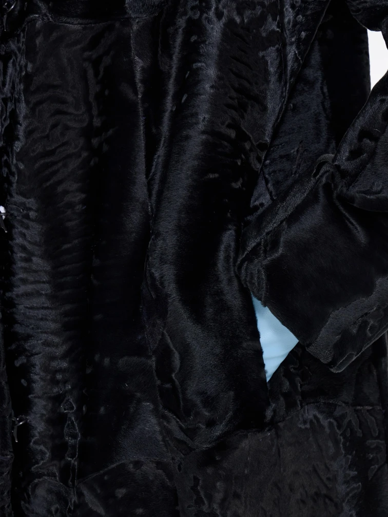 Женская длинная шуба из меха каракульчи Лола, черная, размер 54, артикул 65610-2