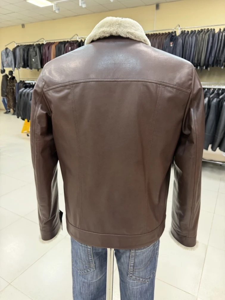 Короткая мужская дубленка премиум класса 565мех, коричневая, размер 48, артикул 29810-1