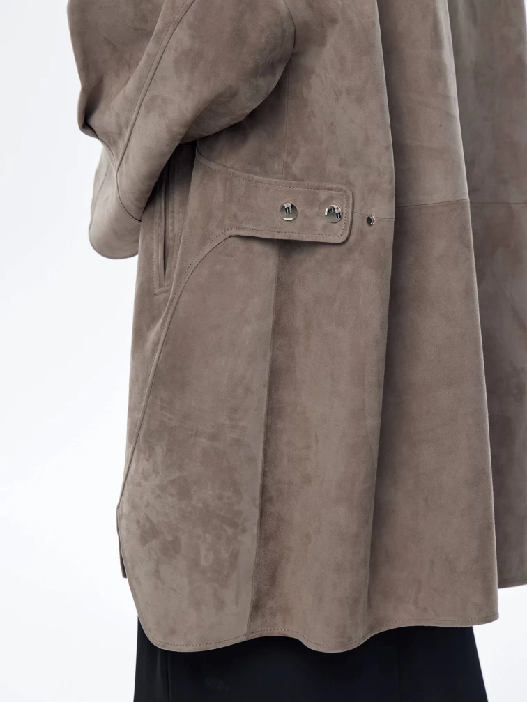 Замшевый плащ оверсайз с капюшоном для женщин премиум класса 3059з, серый, размер 52, артикул 23570-3