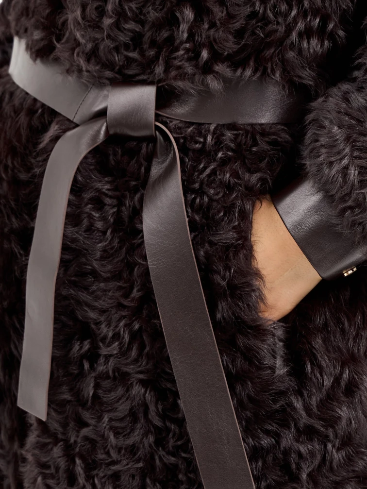 Длинная женская дубленка из тиградо 2082, коричневая, размер 44, артикул 65020-3