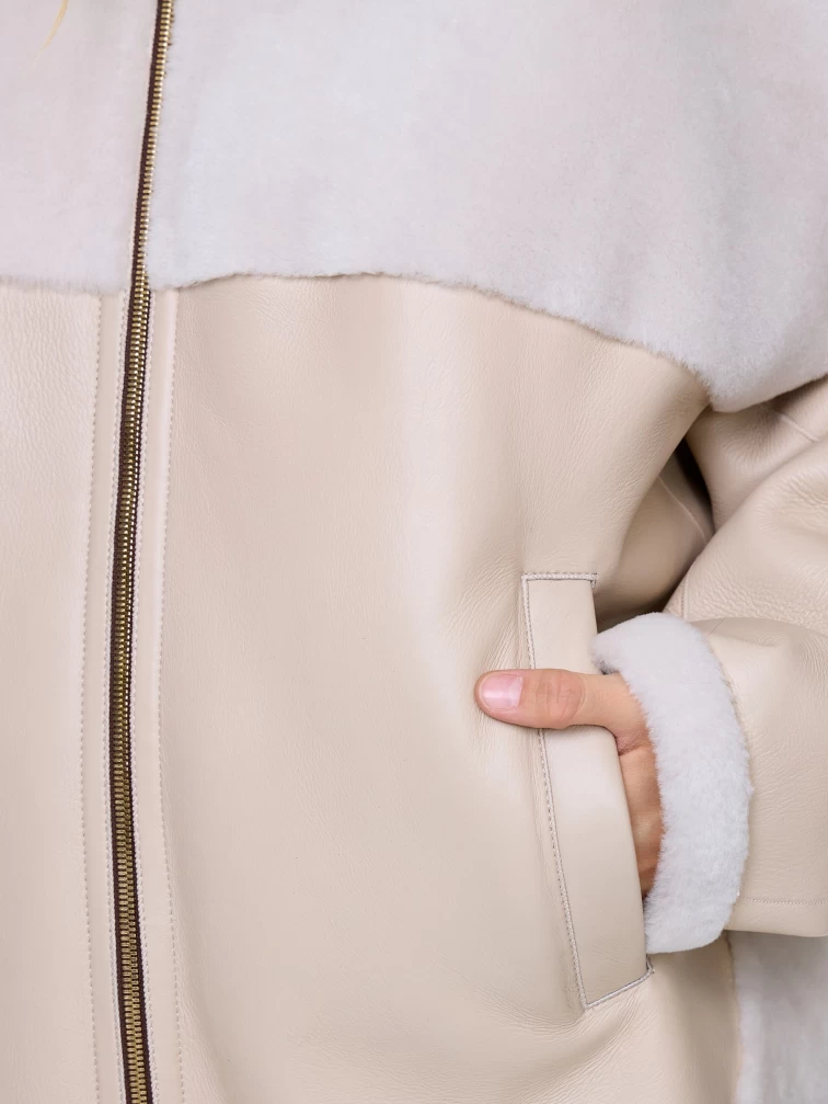 Женское полупальто из натуральной овчины с норковым воротником премиум класса 2034, бежевое, размер 52, артикул 64400-3