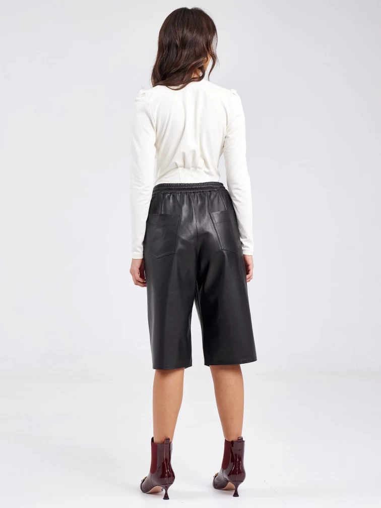 Женские кожаные шорты удлиненные 02, черные, размер 44, артикул 85950-6