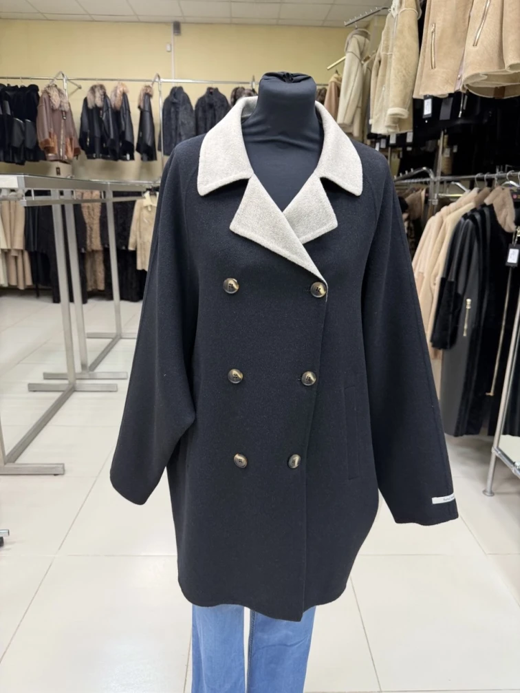 Черное кашемировое женское полупальто 1095-85, размер 46, артикул 92560-0