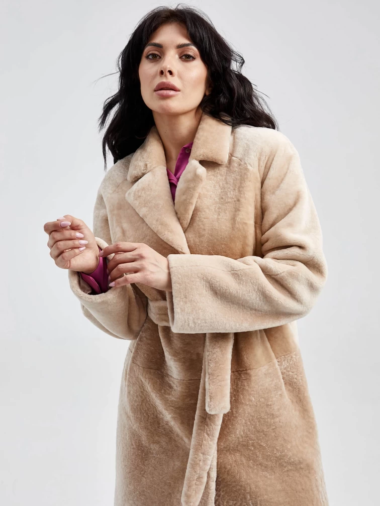 Классическая длинная женская дубленка из астрагана премиум класса 55мех, бежевая, размер 54, артикул 13460-0