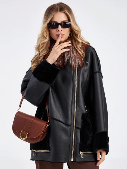 Короткая женская дубленка оверсайз с воротником лисицы премиум класса 2042, черная, размер 46, артикул 63160-0