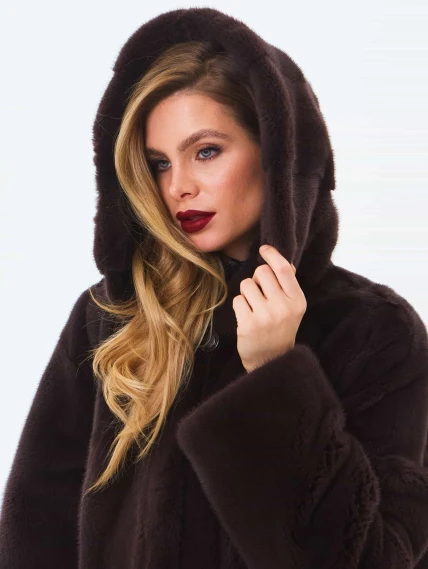 Женская норковая шуба с капюшоном премиум класса Жанета(к), коричневая, размер 58, артикул 34230-2