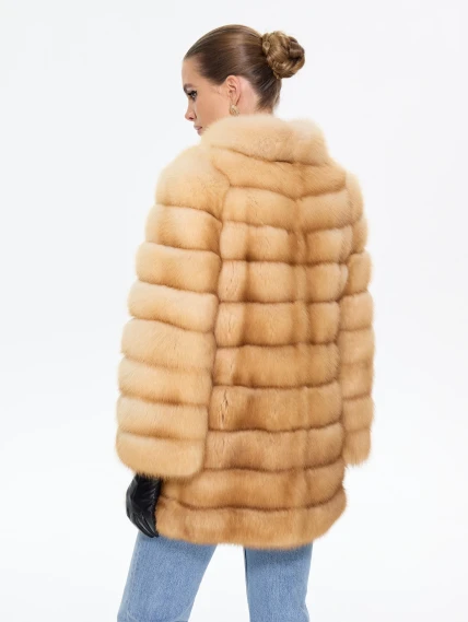 Женская шуба из меха куницы Л511-99, натуральная, размер 46, артикул 64910-3