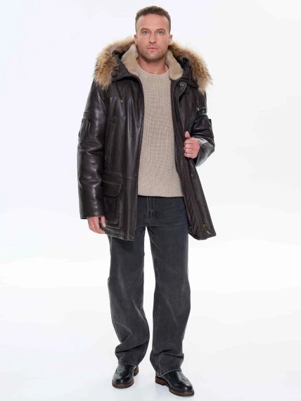 Утепленная мужская кожаная куртка аляска с мехом енота Алекс, коричневая, размер 52, артикул 40300-6