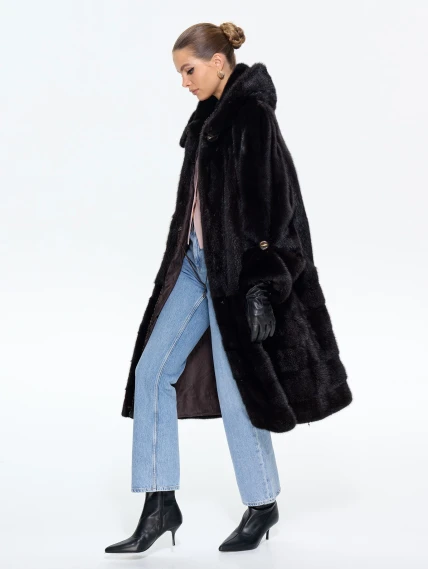 Шуба женская из меха норки с капюшоном М-102-1221, коричневая, размер 60, артикул 65430-1