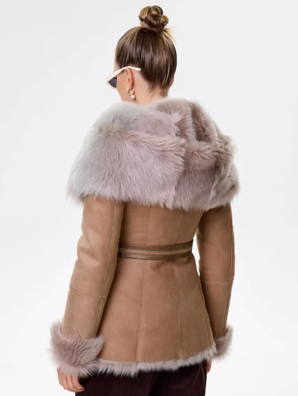 Короткая женская дубленка из тосканы с капюшоном 122, бежевая, размер 40, артикул 61451-5