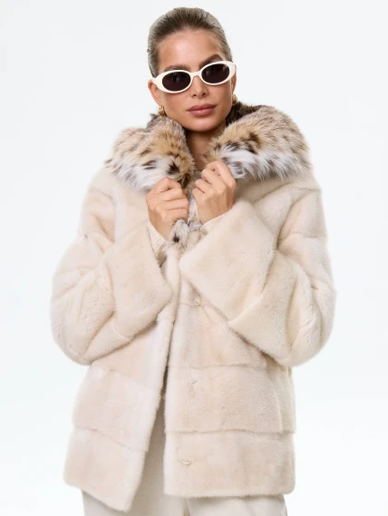 Норковая шуба женская с капюшоном и отделкой рысевидной кошкой Юля(к), жемчужная, размер 48, артикул 34130-3