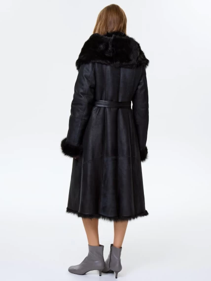 Черная женская дубленка из тосканы с капюшоном 132, размер 48, артикул 64590-7