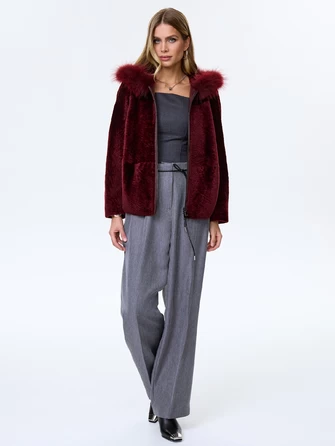 Куртка из меховой овчины с капюшоном для женщин 48мех-1